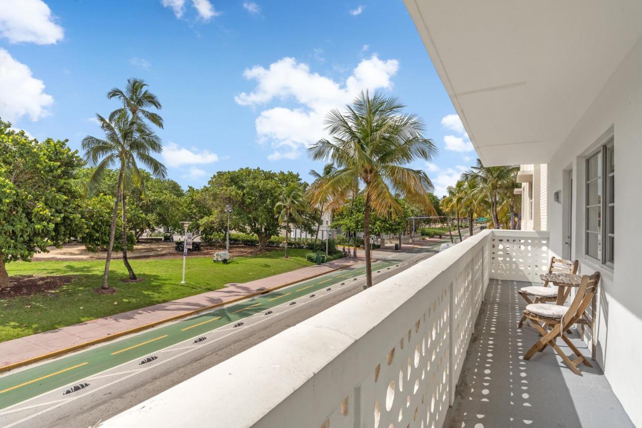 Ocean Drive Apartments With Rooftop Pool, South Beach, Miami Miami Beach Exterior photo