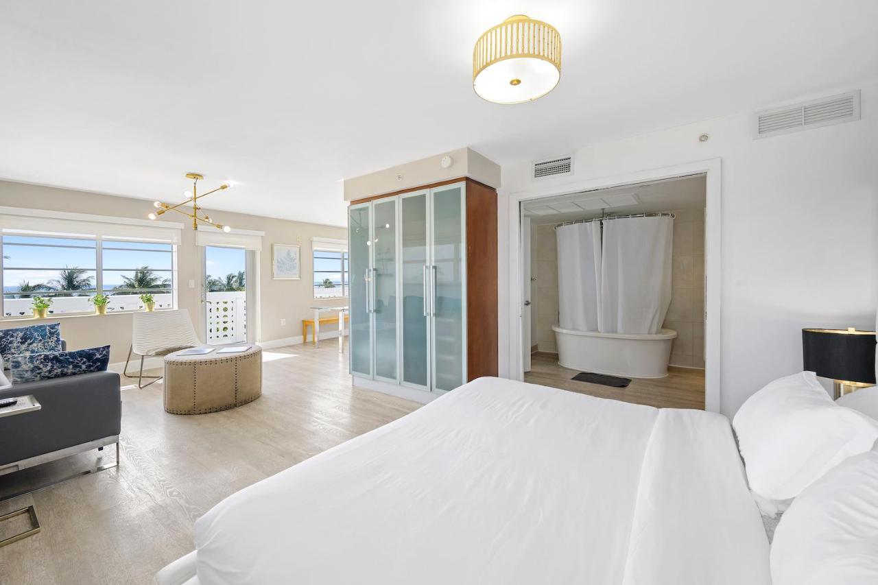 Ocean Drive Apartments With Rooftop Pool, South Beach, Miami Miami Beach Exterior photo